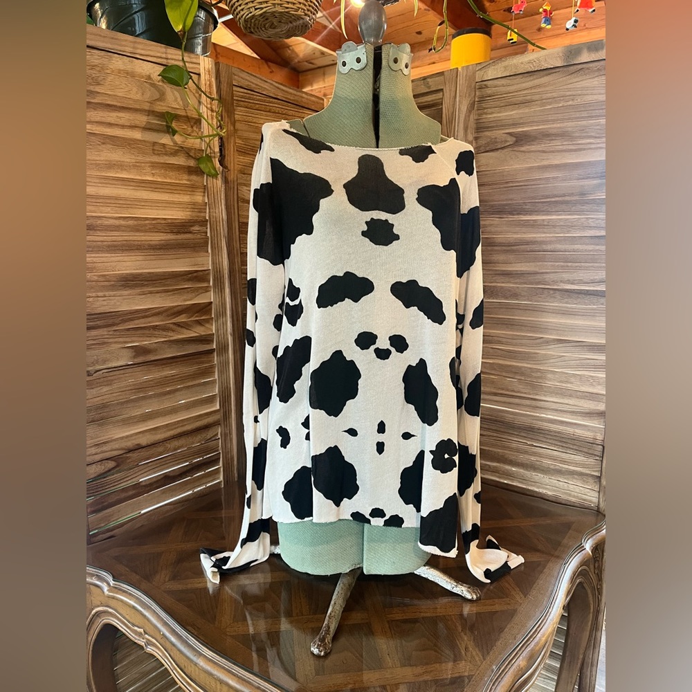 Wildfox cowprint light weight top